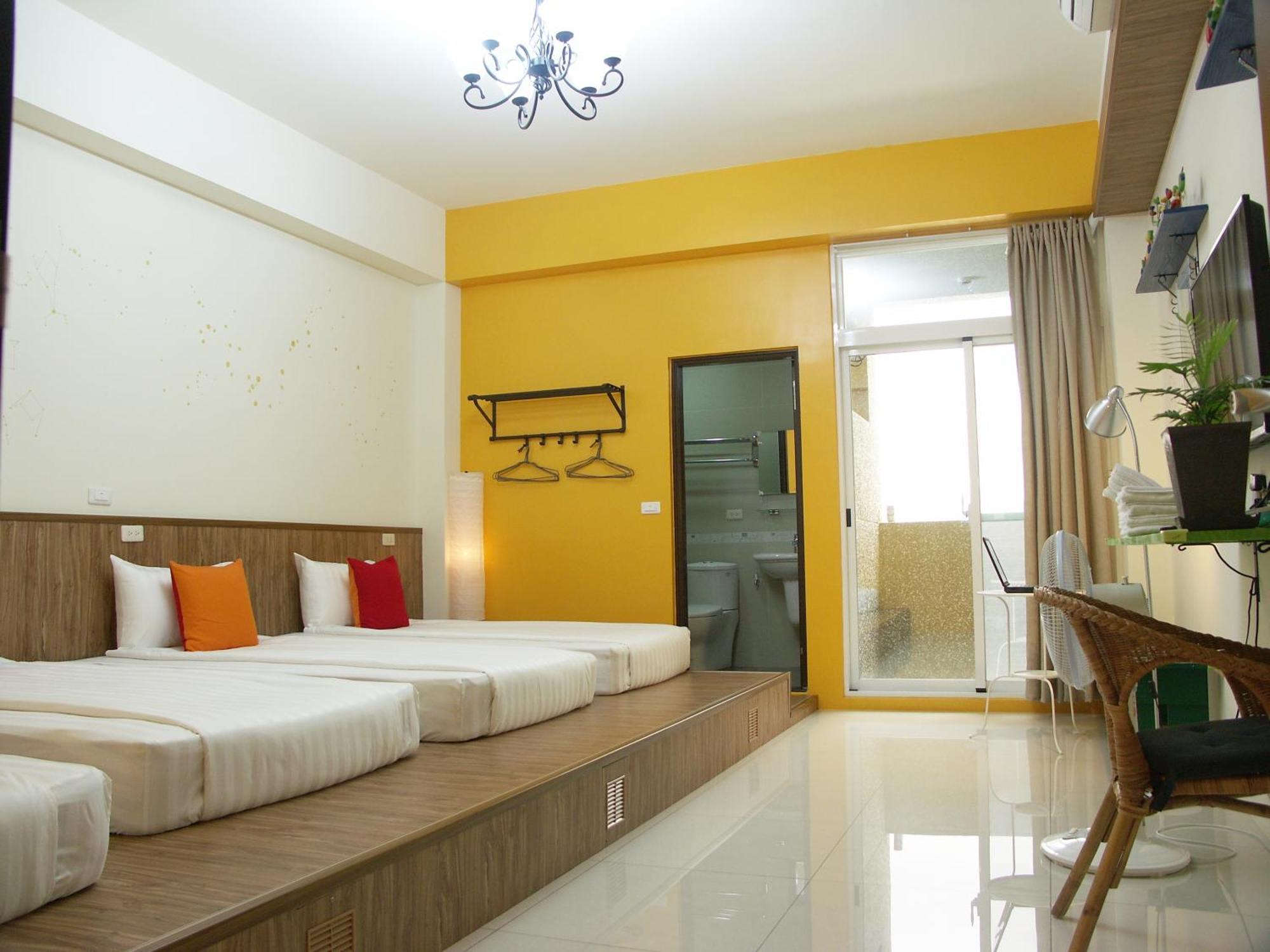 I Star Bed And Breakfast Taitung Bagian luar foto