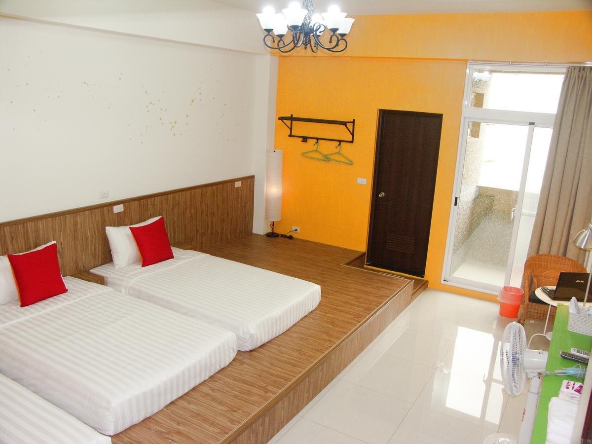 I Star Bed And Breakfast Taitung Bagian luar foto