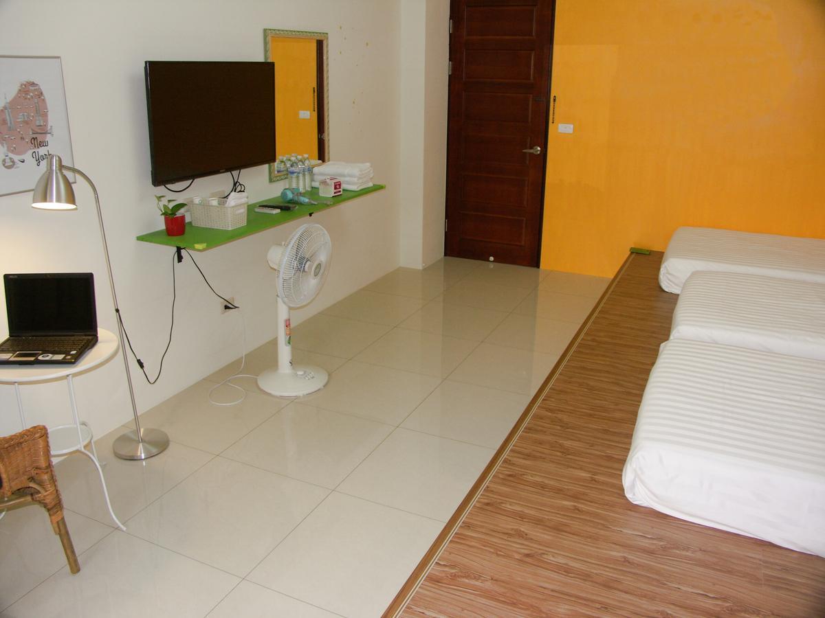 I Star Bed And Breakfast Taitung Bagian luar foto